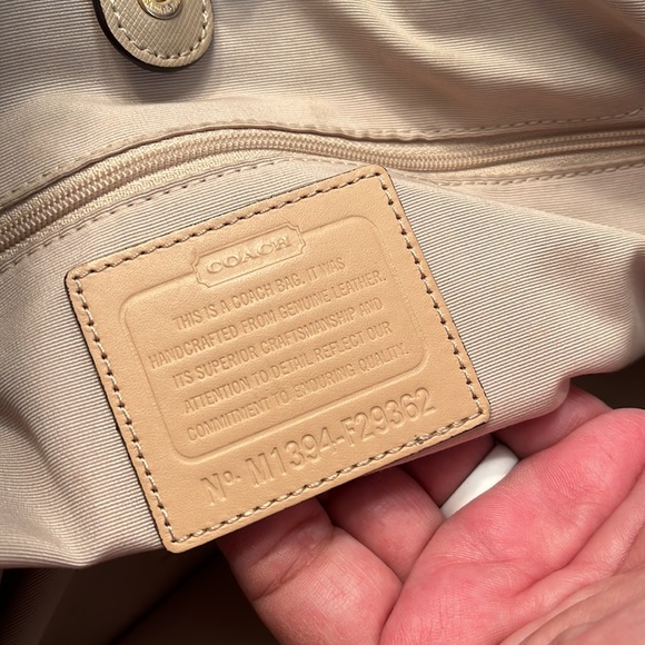 Coach Handbag - Picture 8 of 10